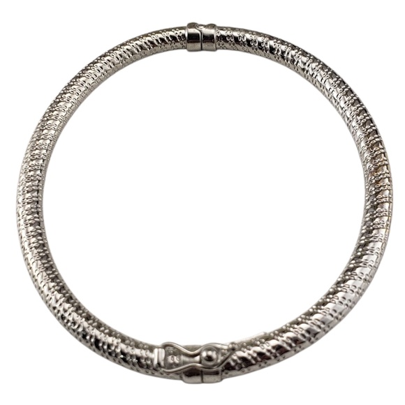 14 Karat White Gold Textured Oval Bangle Bracelet #21243 - Picture 3 of 7